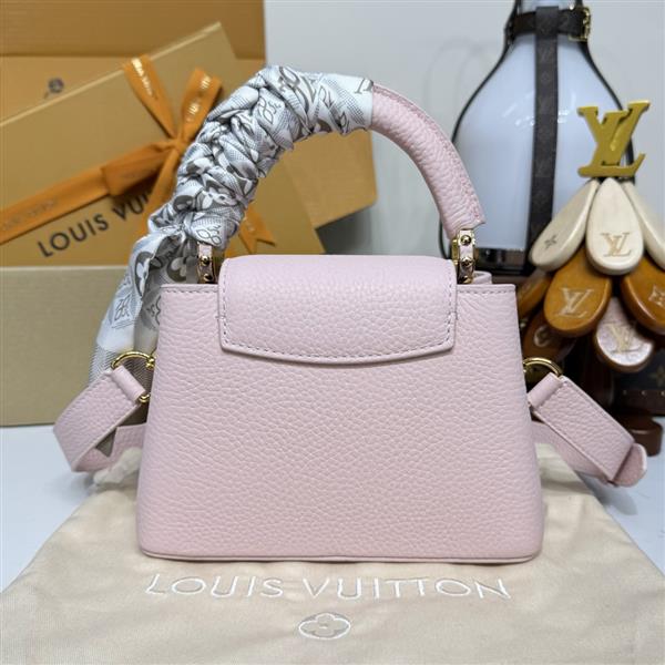 2026120164254883 270